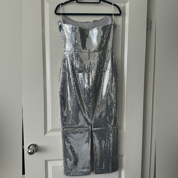 Sequin Curved Strapless Sheath Dress - Picture 9 of 13